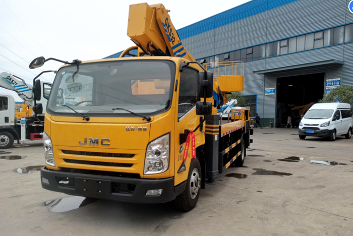 32米高空作業(yè)車